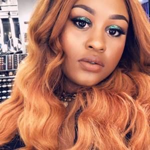 Meet your Posher, Cedricka